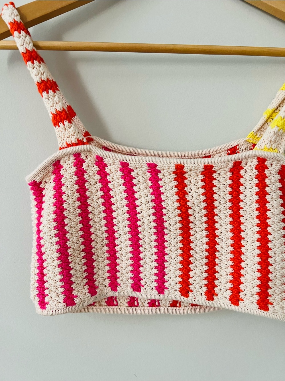 Future Collective Alani Noelle Crochet Crop Top in Cream, Red & Pink Size XS - Picture 6 of 7